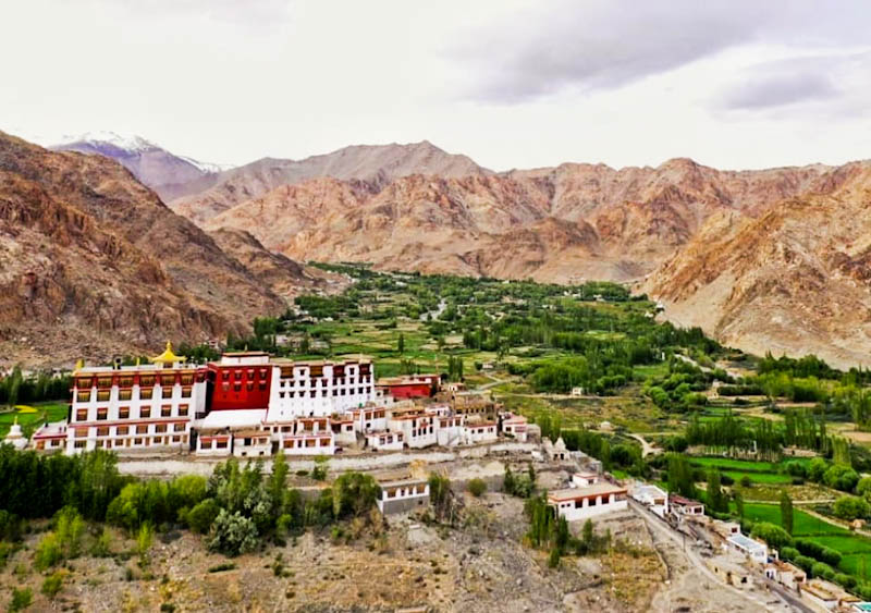Singay_TM's tweet photo. In the Indian state of Jammu and Kashmir's Leh district is where you'll find Phyang Village. It is renowned for having the historic Phyang Monastery, a well-liked tourist destination.
#phyang
#tourist
#Leh
#igladakh https://t.co/BR6ZRk4ILX