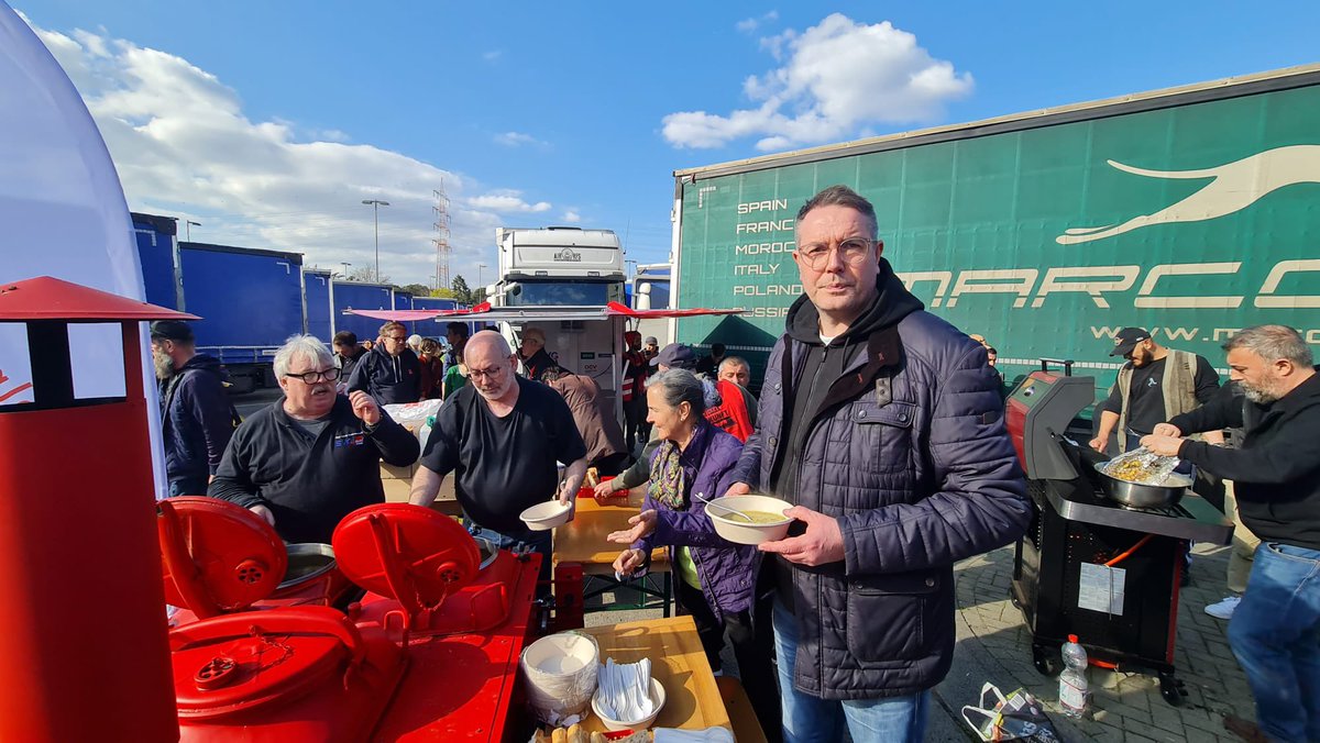 Alexander Schweitzer tweet media