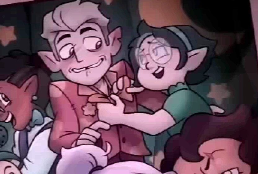 rebecca_artsy's tweet image. #TOHSPOILERS 

Willow is about to kiss him in this picture by the way. Dont ask how I know I just do😌