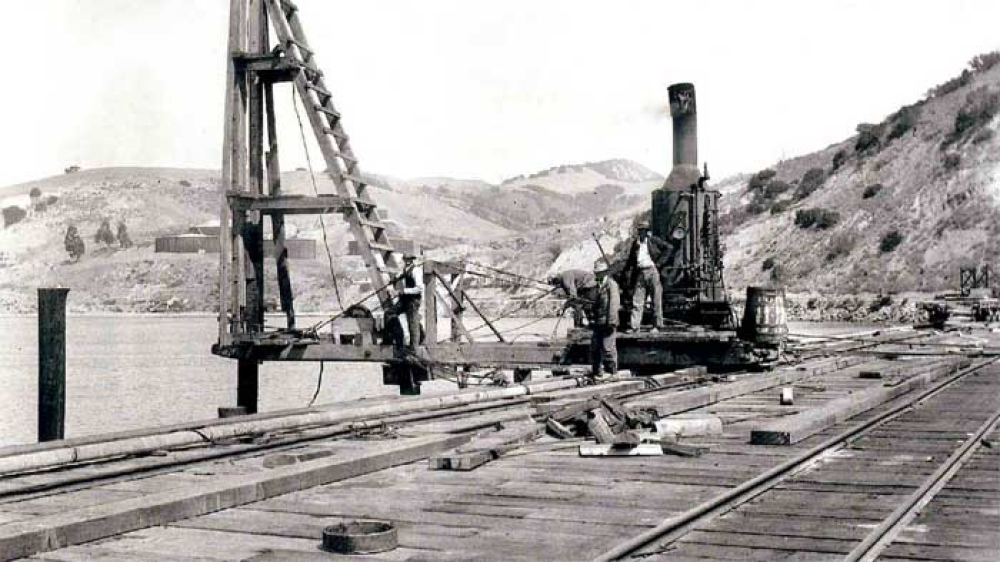 Angie's Diary | Literary Magazine & Guest Blog (@angiesdiary) on Twitter photo Hitting The Media With A Poetic Piledriver | Angie's Diary
Hitting The Media
Thanks to the Media
The apocalypse will not come
in the form of 
angiesdiary.com/poetry-and-lyr… 
#Education #Justice #PoeticProse #ProseandVerse Hitting The Media With A Poetic Piledriver | Angie's Diary
Hitting The Media
Thanks to the Media
The apocalypse will not come
in the form of 
angiesdiary.com/poetry-and-lyr… 
#Education #Justice #PoeticProse #ProseandVerse