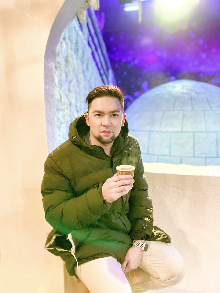khingchrisviii's tweet photo. happy easter y'all🥹 https://t.co/lKblBicWdC