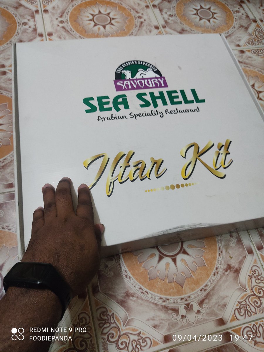 realpandakutty's tweet image. #IftarBox from #Seashell உடன் #EasterSunday2023 முடிந்தது.

#FoodiePanda #உணவுகரடி
