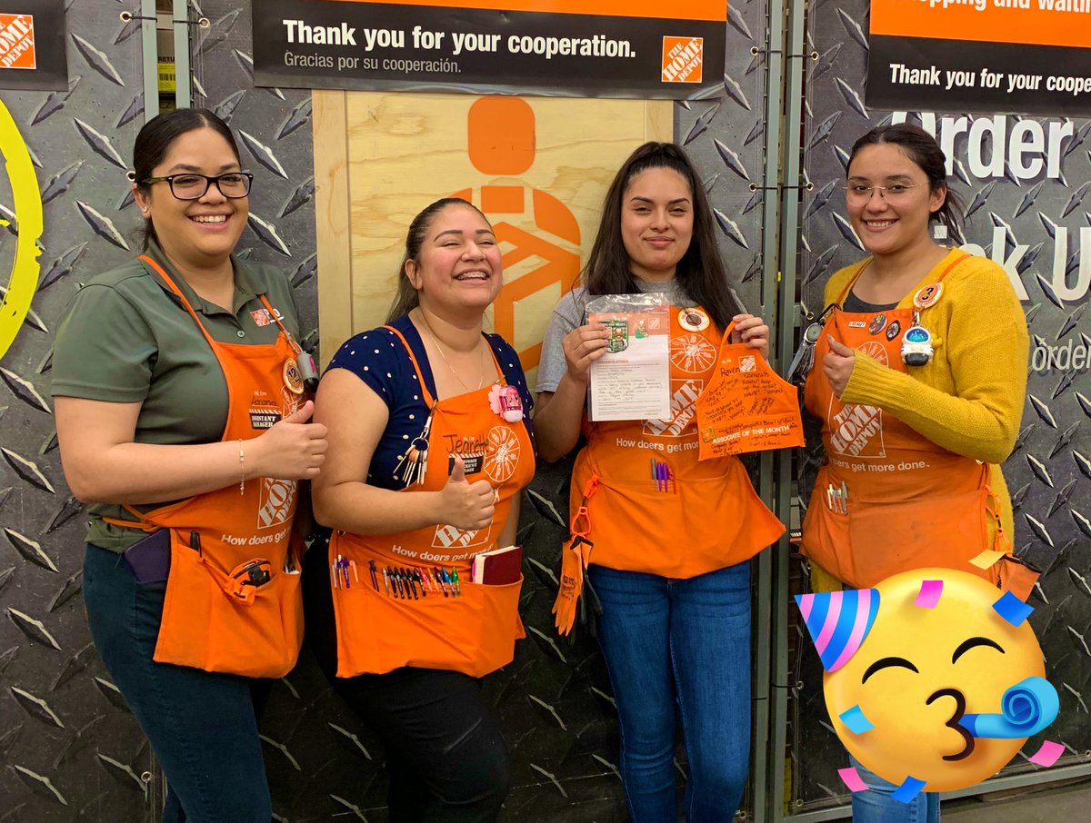 🎉Congratulations to Raven, our Service Desk Associate of the Month!🎉 Keep up the great work !!