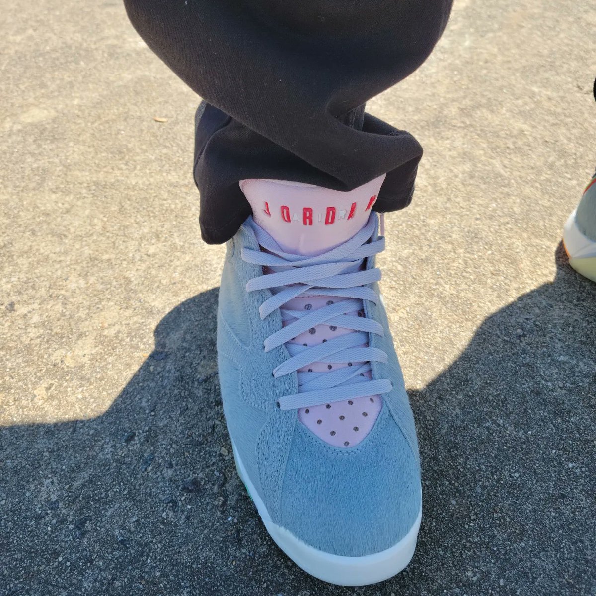 BEST_PURYEAR's tweet photo. #EASTERKICKS GO!!!
#THRED
#SNEAKERTHRED https://t.co/fd0DkhFLN5