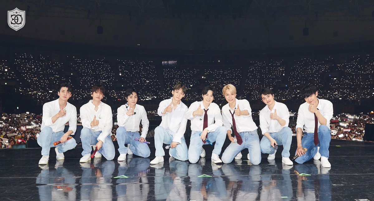 LovemyEXO_'s tweet photo. EXO  🫶

#EXO
#WeAreOneEXO
#TimeForEXO
#ItsEXOTime
#EXO11thAnniversary
#EXOCLOCK
#EXOCLOCK_D2
#EXOCLOCK_EXO_FANMEETING https://t.co/eOjrLptWAe