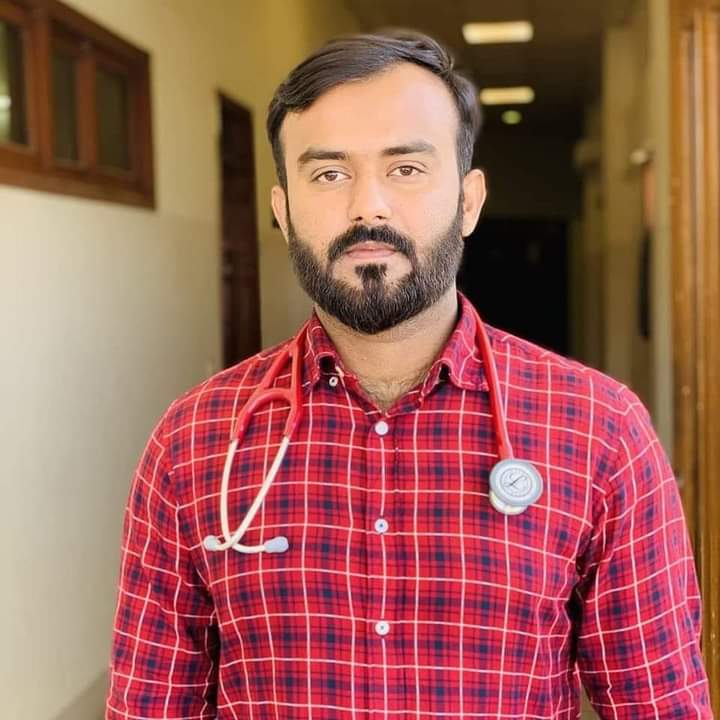 ad12755's tweet photo. Dr. Bachal Jokhio who is under treatment for blood cancer in Aga Khan Hospital. The doctors have asked for 40 bottles of blood on an emergency basis. Out of which many bottles were voluntarily received, the remaining 19 are in dire need.
 Fasting and praying is also a reward, but https://t.co/sdmJW1IFkM