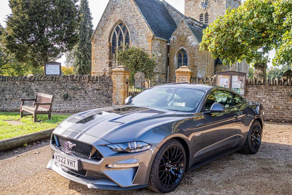 Happy Easter to our wonderful chauffeurs and customers! Wishing you all a wonderful long weekend. 🐣

#fordmustang #mustanghire #mustang #mustangwedding #weddingcar #weddingday #classiccar #tietheknot #musclecar #weddinghire #mustang #ukwedding #musta… instagr.am/p/Cq0x2AHs_-c/