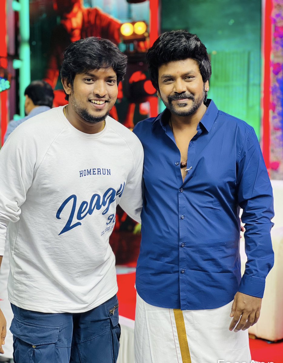 Along with the stylish Choreographer of India 🤩One of my Role model along with positive energy @offl_Lawrence master 🙏🏽Thankew so much master for the wonderful words ! U made my day master 😊Picture to frame 🙏🏽Guys don’t miss it #RudhranFromAPRIL14