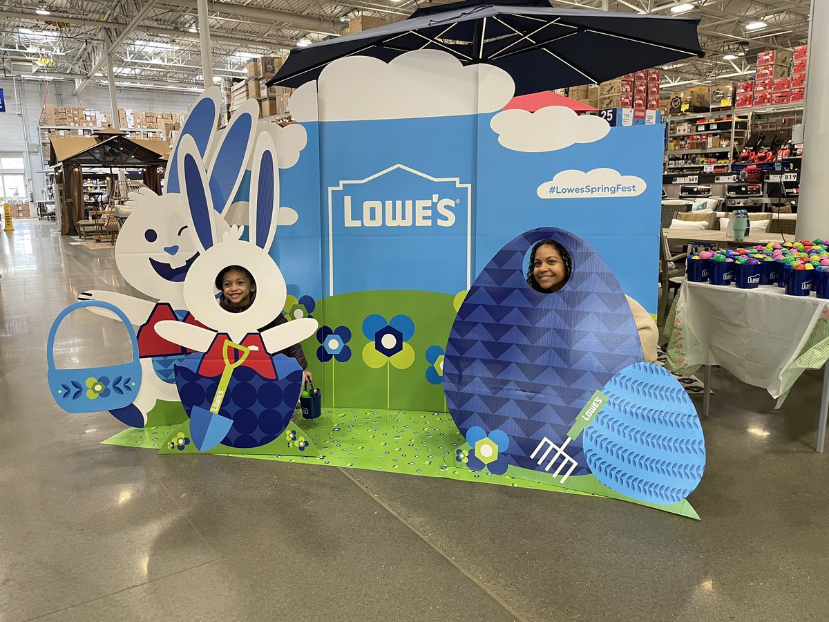Lowes1106N's tweet photo. Happy Easter from Store 1106🐰 Thank you to all the local kids for stopping by our #LowesSpringfest @SamCharles07 @Sara_AHRBP @TweetUsR30 https://t.co/yhsmDDdDwb