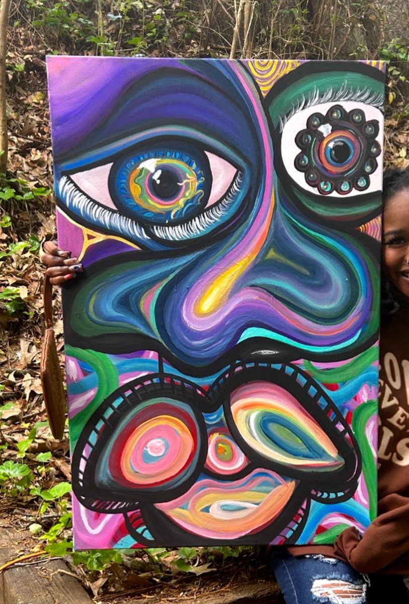 _littlelexii's tweet photo. Me ➡️ my art https://t.co/pw7z7FkBx3