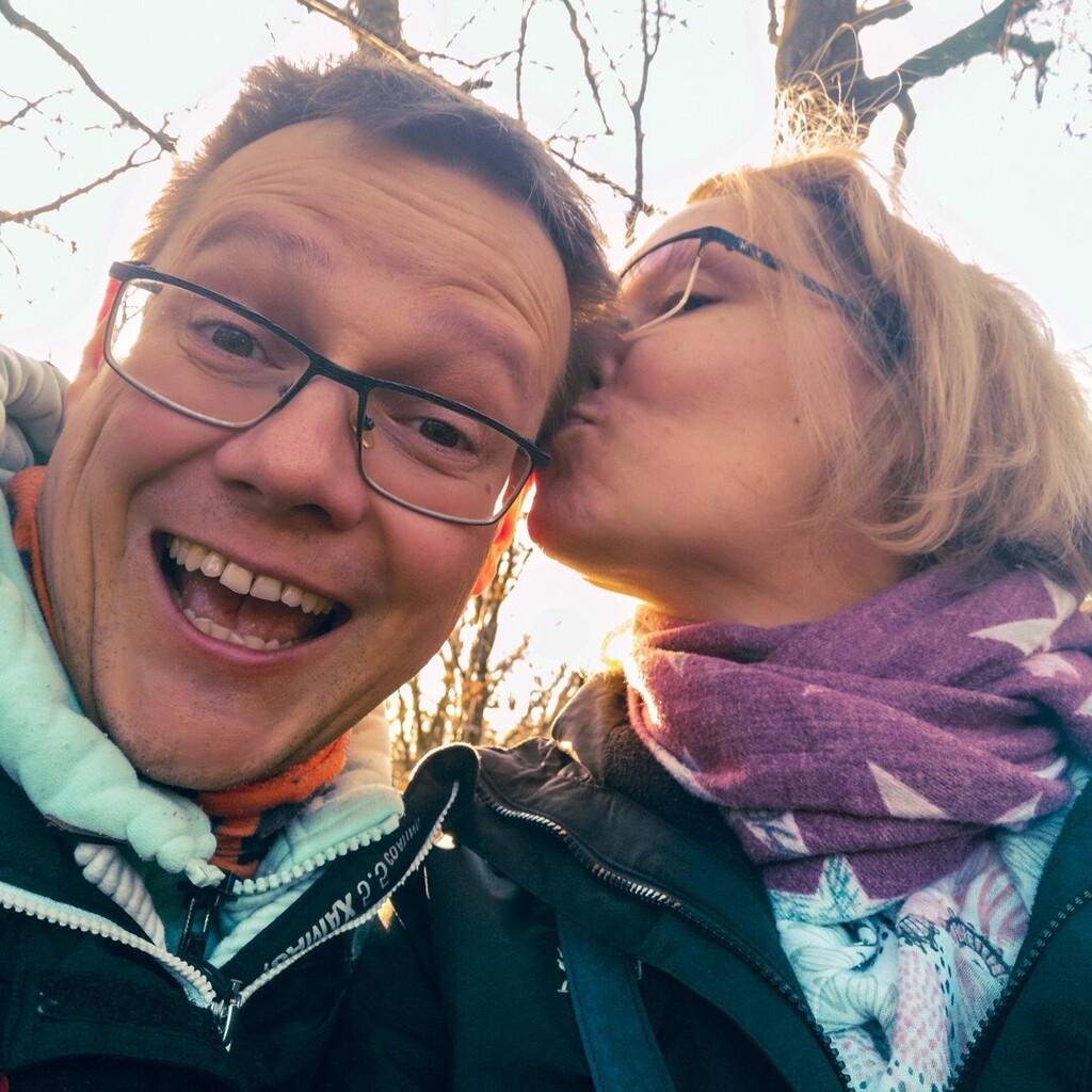 siebengeblogge's tweet photo. Frohe Ostern und ein Comeback. Wir sind wieder da!

Es ist schon eine Weile her, seitdem wir uns das letzte Mal hier auf unserem Kanal gemeldet haben. Doch heute sind wir froh, Euch mitteilen zu können, dass wir zurück sind! Und wir sind bereit, weitere … https://t.co/GylXmoMniX https://t.co/BWrPSTW9pR