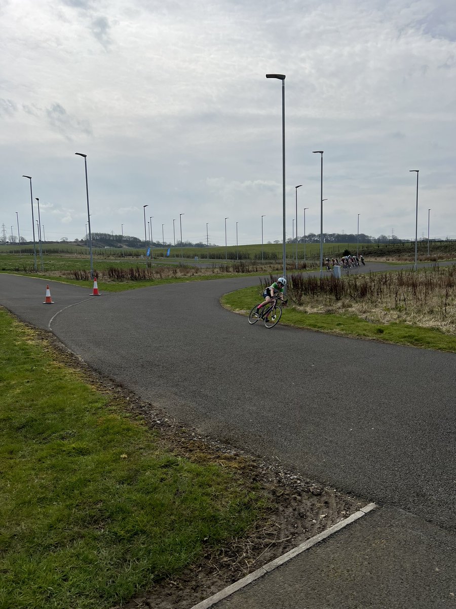 Thanks to Robbie and everyone <a href="/SpokesRT/">Spokes Racing Team</a> for putting on a great <a href="/BritishCycling/">British Cycling</a> National Youth Circuit Series round. Some pretty positive racing on display and good to have the weather hold. On to Oulton Park next week