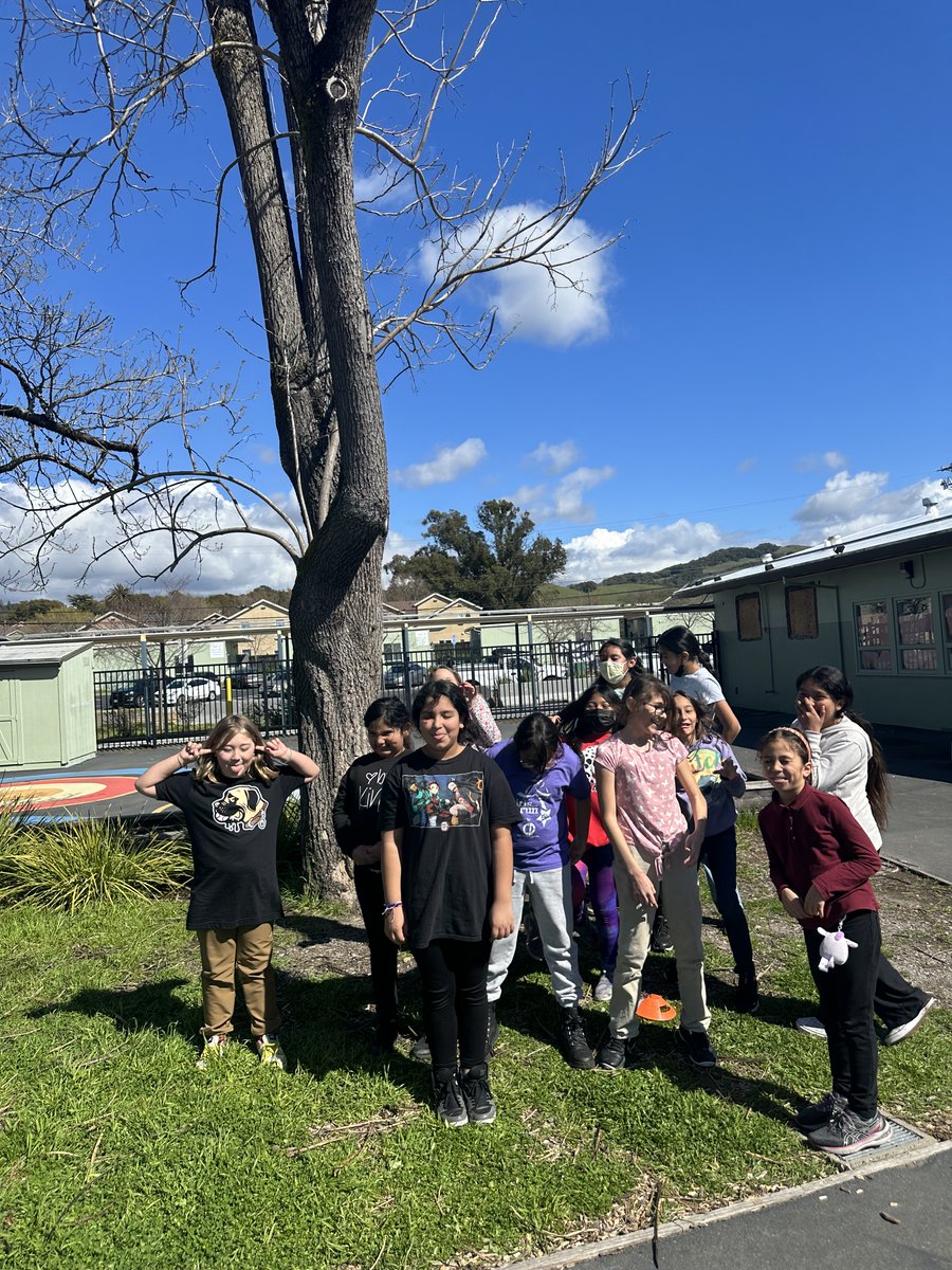 Sunny spring days are for being silly and playing with family and friends.  Los días soleados de primavera son para hacer cosas chistosas y jugar con la familia y los amigos. #spring2023 #warmerdays #family #friends