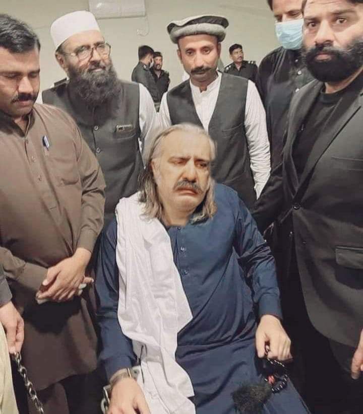 Adil Akakhel ✌❤ tweet media