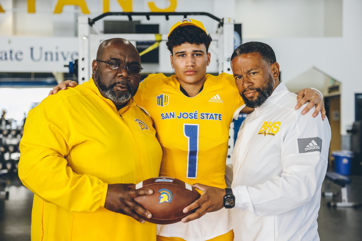 I had a great time at San Jose with Coach Zo and the Spartans!!⚔️
<a href="/RealCoachCarter/">Alonzo “Zo” Carter</a> <a href="/CoachBrennan/">Coach Brennan</a> <a href="/CoachPerry2012/">Coach Perry</a> <a href="/BHSJacketsFB/">BHS Football</a>