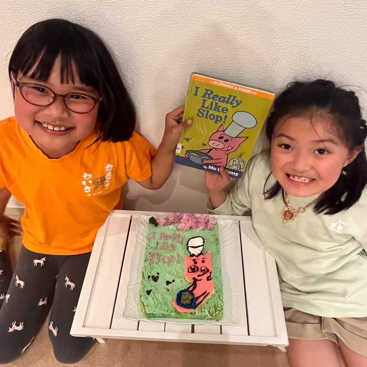 ASIJESShowcase's tweet image. #books2eatasij