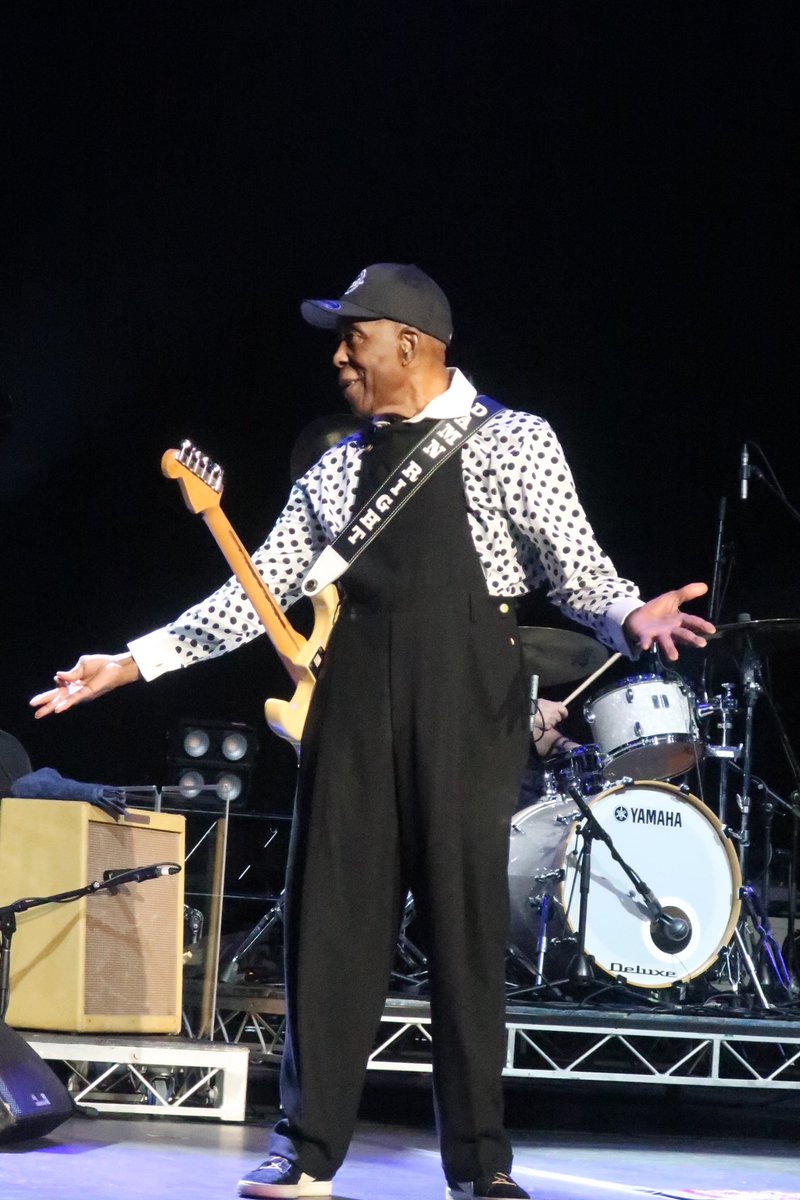 Piera Alessio tweet media