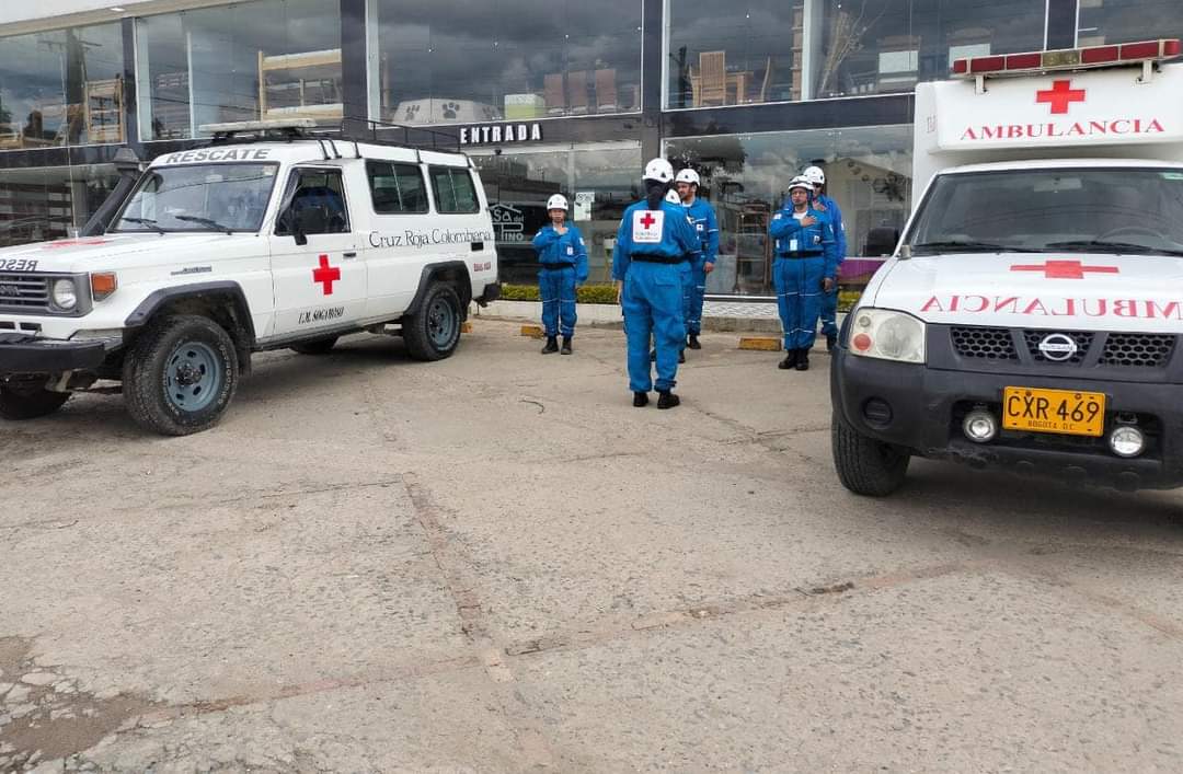 cruzrojaboy's tweet photo. Realizamos simultáneamente alistamiento preventivo en la ciudad de #Tunja y en los municipios de #Sogamoso y #Duitama gracias al apoyo de las Unidades Municipales.
En apoyo a Defensa Civil Duitama y el Cuerpo de Bomberos de Sogamoso.
#SomosCruzRoja https://t.co/QTe5TIq0cy
