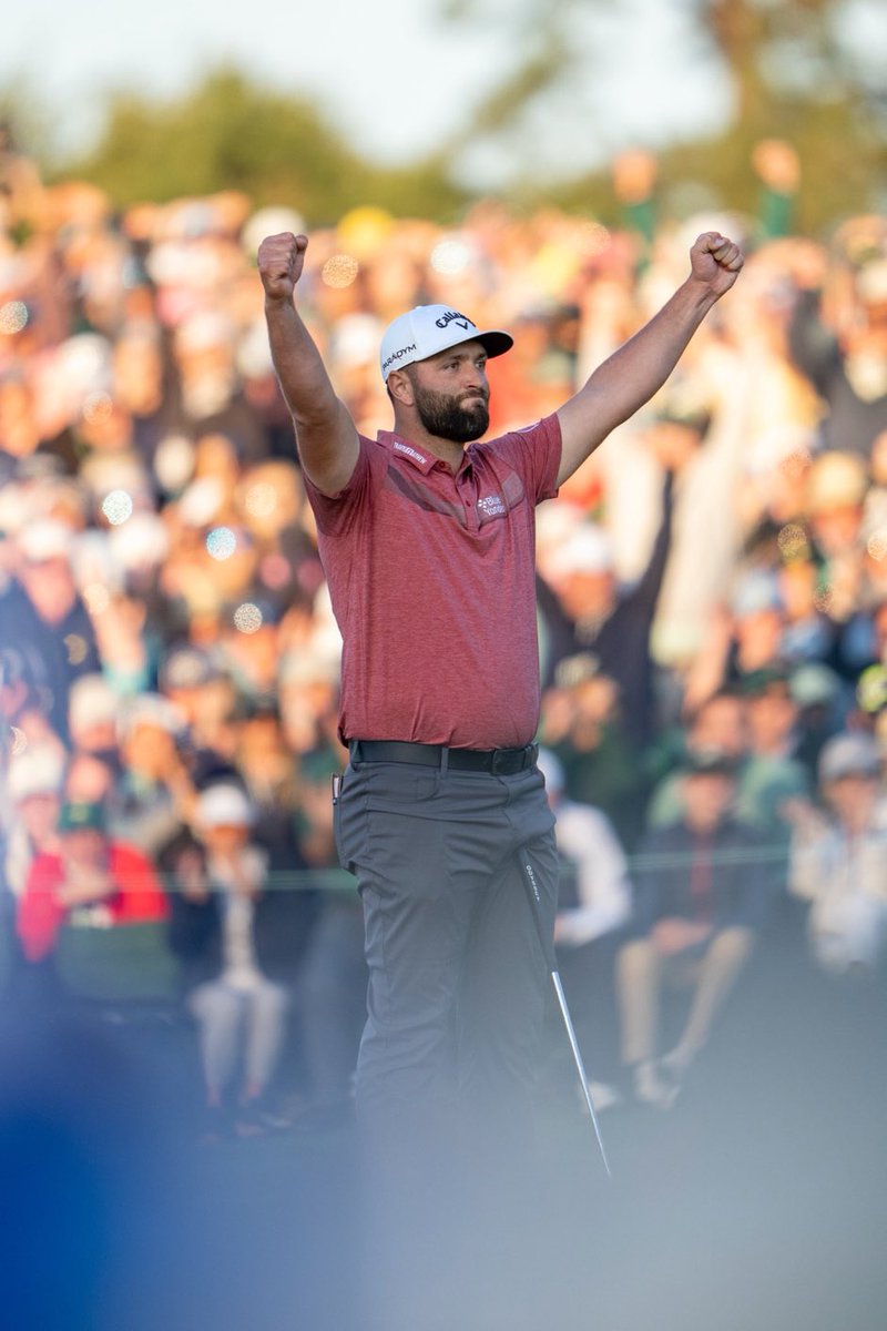 GolfSauceSoc's tweet photo. Jon Rahm claims his first green jacket with a dominant 4 shot lead over the field on Sunday at #themasters 

This man is unstoppable - VAMOS Jon 🇪🇸💥 

#JonRahm #Augusta #AugustaNational #RoryMcIlroy #BrooksKoepka #TigerWoods #fullswing #netflix #PGATour #LIVGolf https://t.co/6e0CvNLZ1a