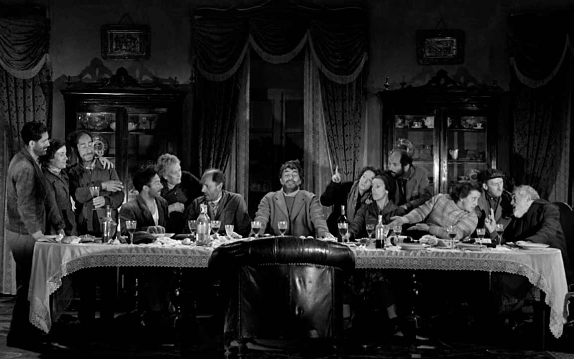 dandalpizzolo's tweet photo. Três filmes e um breve resumo do feriado de Páscoa: 

A Coruja Cega (Raúl Ruiz, 1987)
Viridiana (Luis Buñuel, 1961)
Madame Satã (Cecil B. DeMille, 1930) https://t.co/wK6wa1SuG1