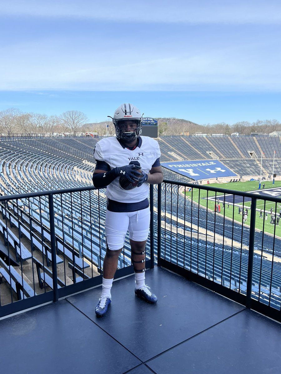 Nasere Blakney (@monsternasere) on Twitter photo Had an amazing time at Yale University. Can’t wait to get back up there, Thanks for having me. <a href="/CoachRenoYale/">Tony Reno</a> @RecruitYaleFB <a href="/yalefootball/">Yale Football</a> <a href="/CmdPanther1/">Rob Hinson</a> Had an amazing time at Yale University. Can’t wait to get back up there, Thanks for having me. <a href="/CoachRenoYale/">Tony Reno</a> @RecruitYaleFB <a href="/yalefootball/">Yale Football</a> <a href="/CmdPanther1/">Rob Hinson</a>
