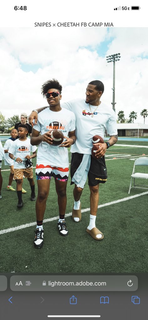 SnipesJr02's tweet photo. Me and my dad at @cheetah camp in Miami, Ty Tyreek for allowing me to see what being great can bring you and for the love you showed me!! #SOULRUNNER @CTC4CHANGE @shakerfootball https://t.co/sIfbRHiKUK