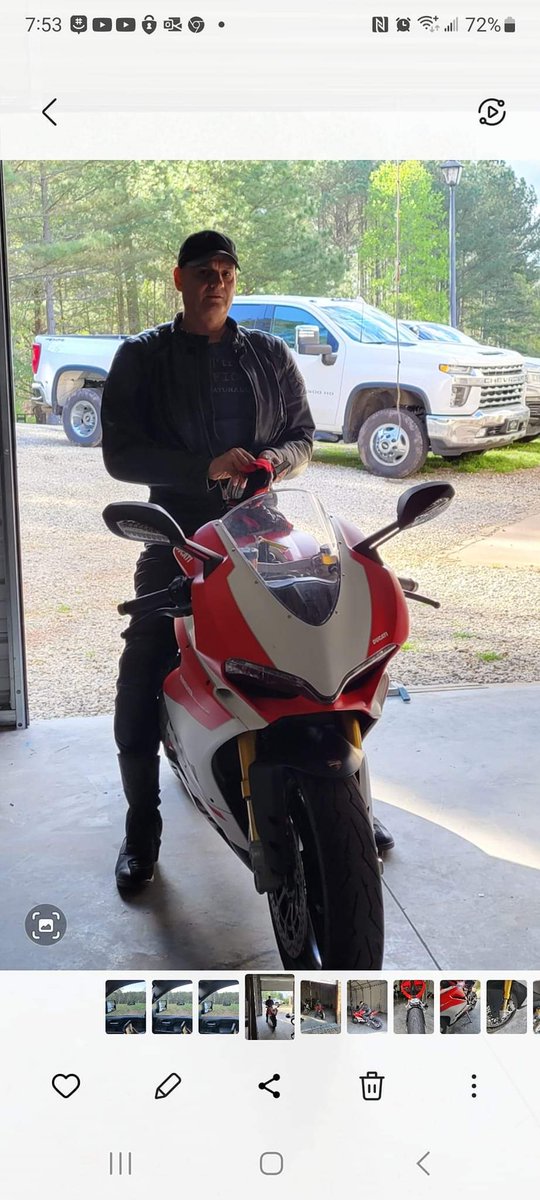 tomkat4573's tweet image. I think it may be time for new riding gear... the leathers in the pic were new......in 1992!