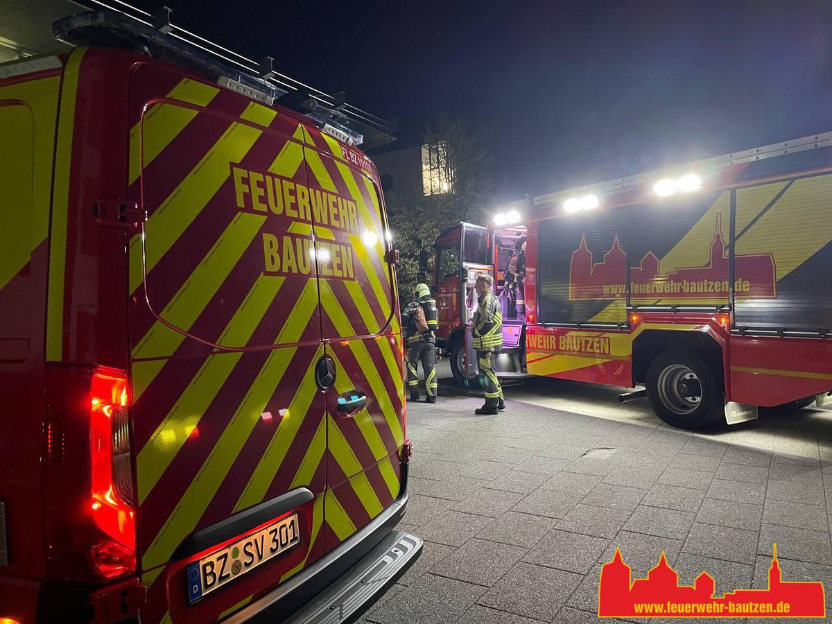 ➕ Brandmeldeanlage ausgelöst ➕

10.04.2023, 01.03 Uhr
B2 BMA 
Oberlausitz-Klinik
Am Stadtwall
Nordostring-Bautzen 

Alarmierte Kräfte:
BF Bautzen 
FF Bautzen-Mitte 
FF Kleinwelka 
FF Niederkaina 
FF Stiebitz 
FF Salzenforst 
Kreisbrandmeister 
OrgLeiter RD
Polizei