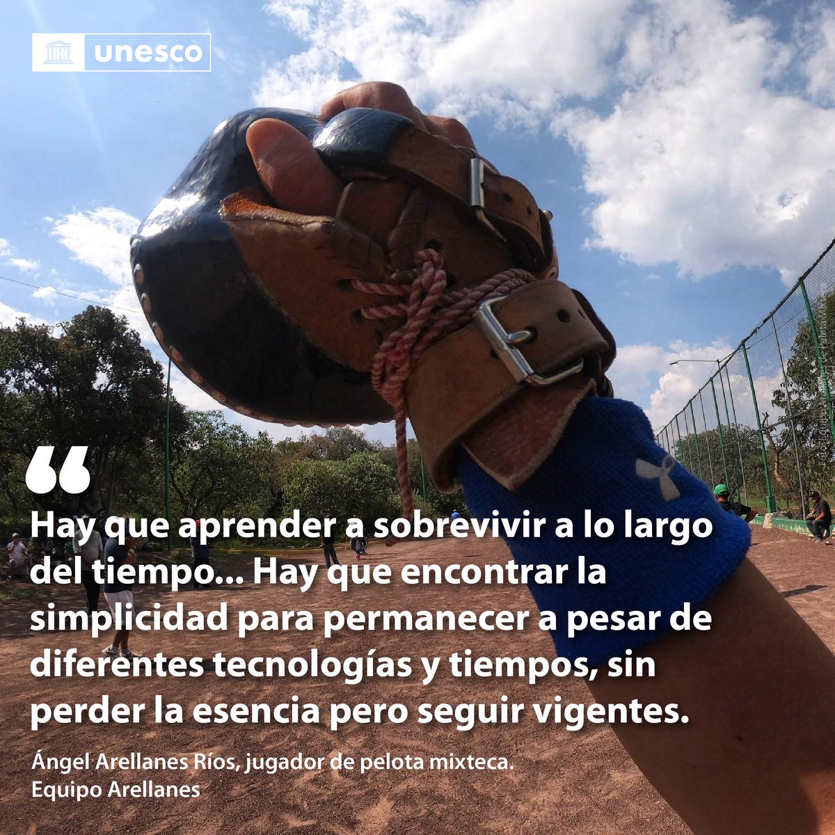 El deporte tiene el poder de fomentar el respeto, la comprensión e inclusión. ¡Pongámoslo en práctica con mejores estrategias!

Lee las historias del equipo Arellanes de <a href="/PelotaMixteca/">Pelota Mixteca</a> y el <a href="/clubmuxes/">Club Deportivo Muxes A.C. 🌺🏳️‍🌈⚽️</a> de fútbol que lo demuestran.
🌐bit.ly/3KDjfgt

#Fit4Life
