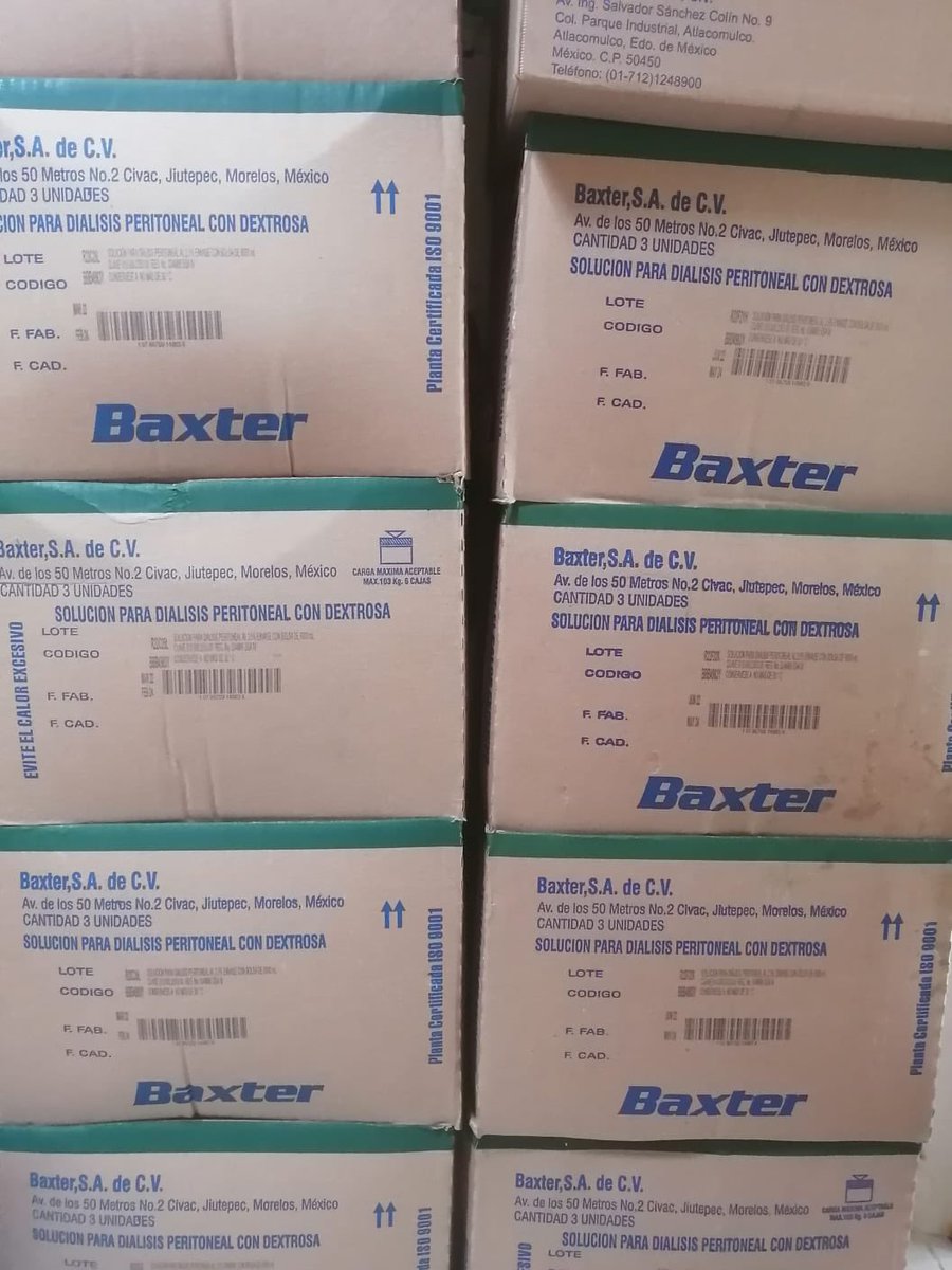 YusebYong's tweet photo. Todavía existe gente buena en el mundo y hoy no es la excepción. 🥹

DONAN 20 cajas de solución para dialisis peritoneal de 2.5, bolsas verdes PARÁ MAQUINA. 

Les pido compartir 🙏 están en Pachuca, Hidalgo. Pero algo se nos ocurrirá para transportarlas o enviarlas. GRACIAS https://t.co/N0MuaxVRcD