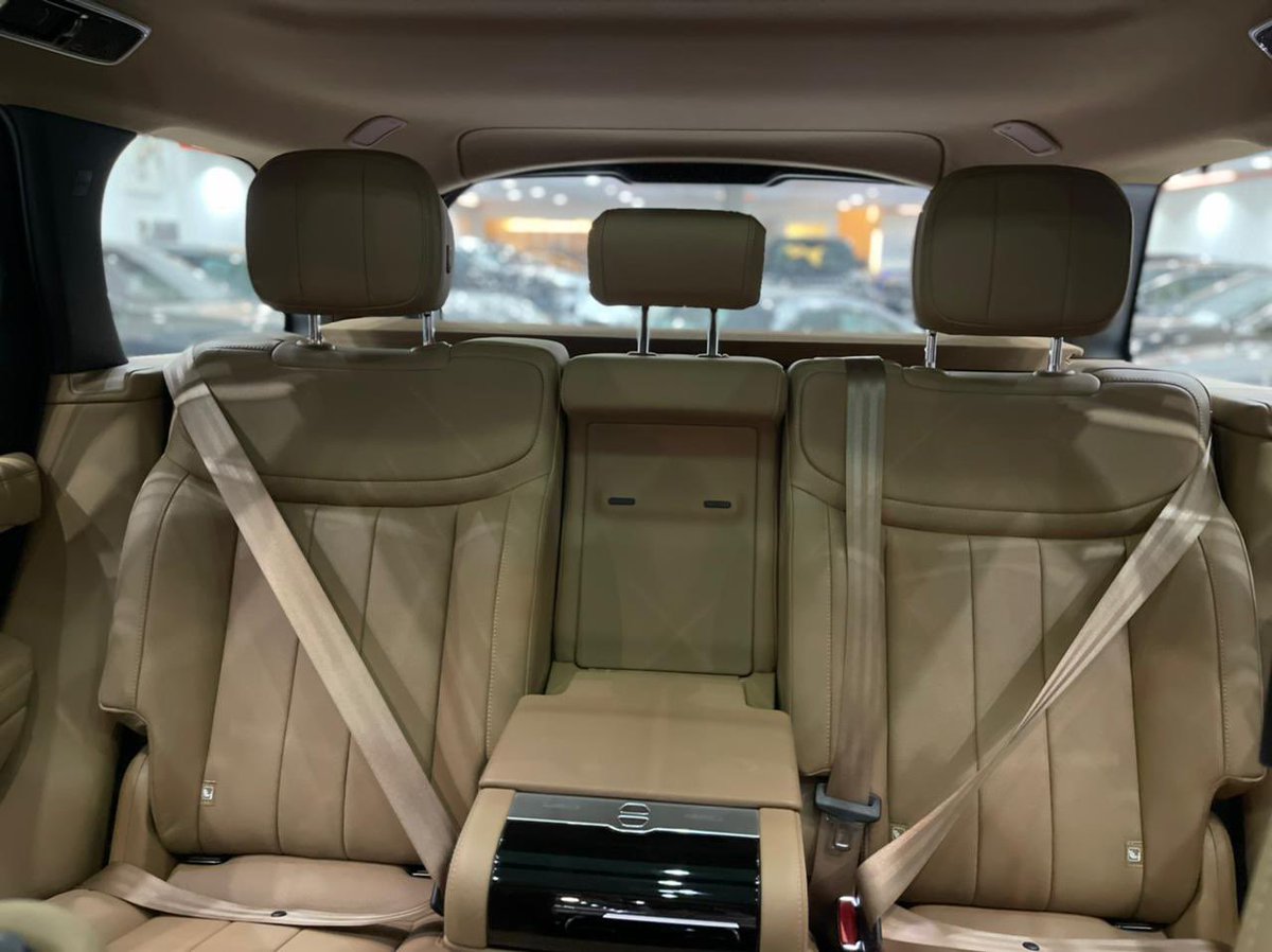 1OF1SA's tweet photo. HSE V6 - 2023 - NEW - Saudi 

#mercedsbenz #g63 #4x4 #bmw #Audi #Porsche #rangrover #SVR #vogue #ferrari #Purosangue #812 #GTS #Lamborghini #avantador #urus #huracan #V12 #cars #rollsroyce #RR #Cullinan #1OF1 #Bentley #Saudi https://t.co/xqHoIAGUiB