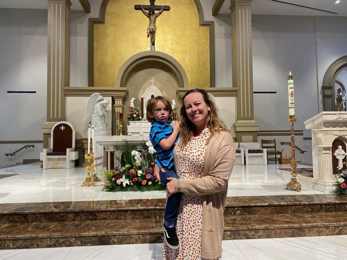 Happy Easter! 💜✝️