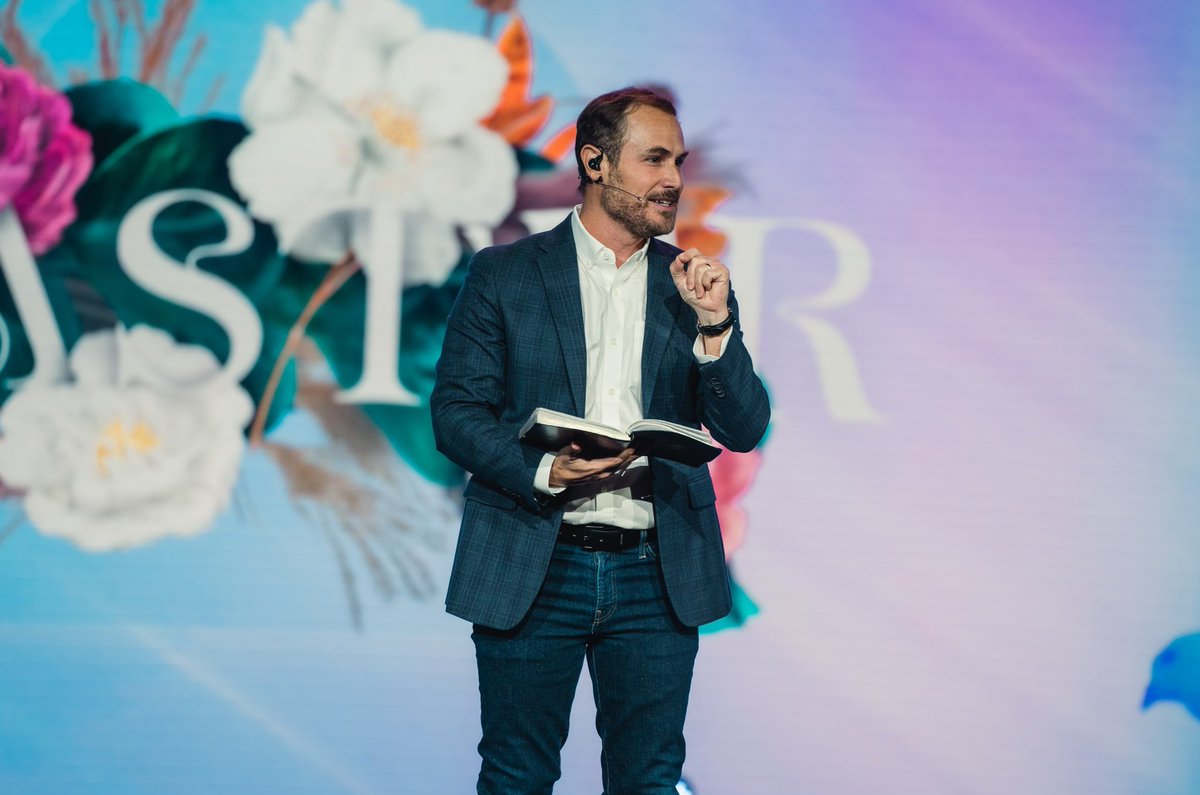 CFMiami's tweet photo. "The gravest question of our souls is whether we are right with God." — Pastor Omar Giritli
Watch Easter at Christ Fellowship, on-demand now at https://t.co/wOSe4kXYSa.
#EasterWithCF https://t.co/O0N45Hjzg1