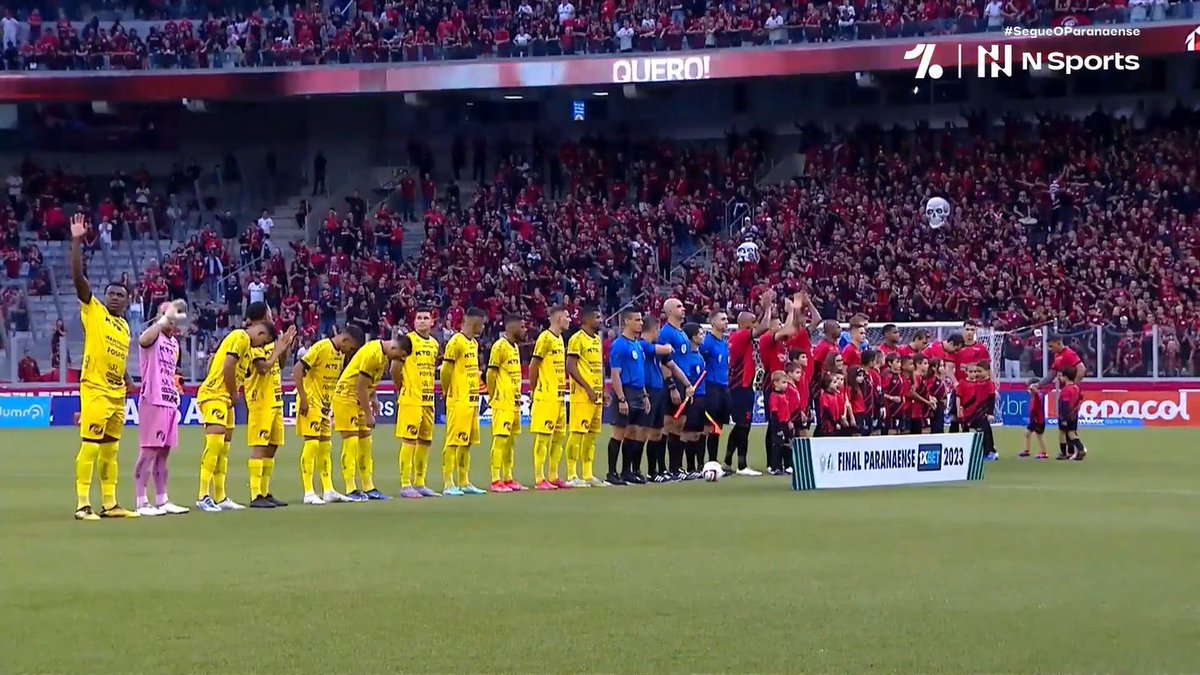 ParanaenseTv's tweet photo. ESTAMOS AO VIVO!

Final do #Paranaense2023 
🔴Athletico x Cascavel🟡

Assista: https://t.co/Q9lkLff3fM
#segueoparanaense https://t.co/vaNQM0FNz9