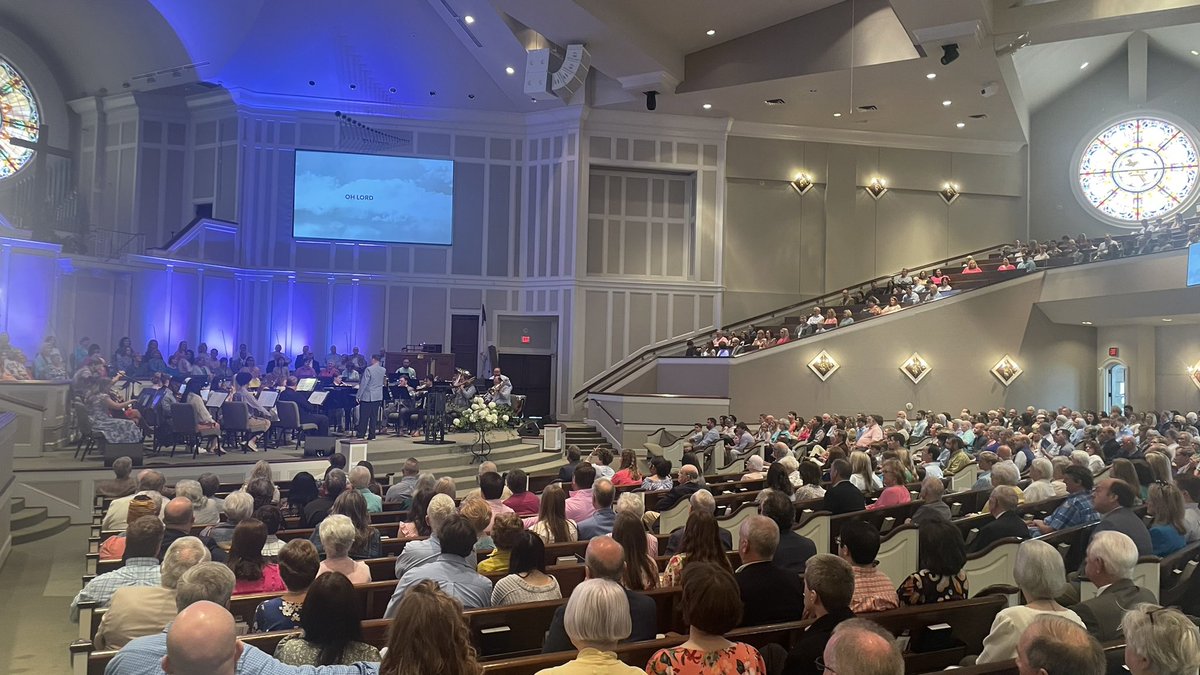 RevRobArmstrong's tweet photo. He is Risen! God has answered our prayers and it’s been a special day at Harrisburg Baptist Church! Lives changed, chains dropped, commitments made, glory given to God! #letsgochurch! https://t.co/RIHPWv93g4