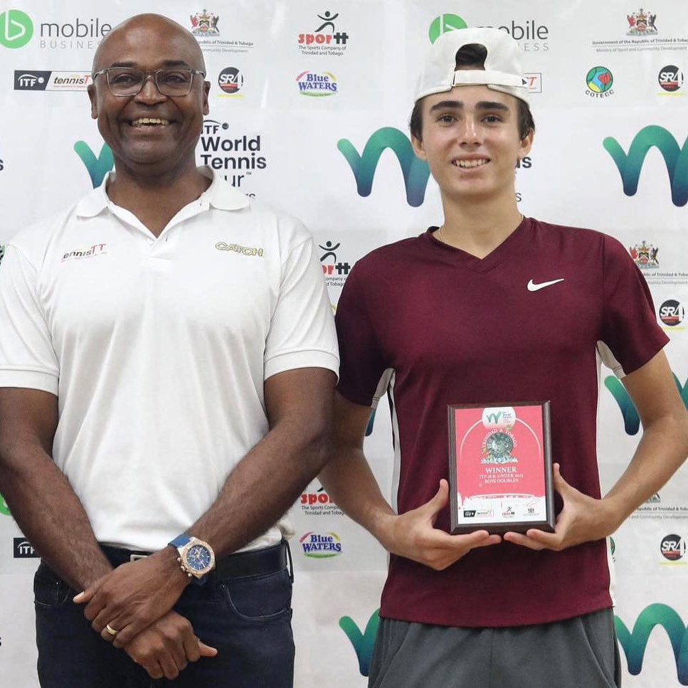 Mission_Elite's tweet image. Congratulations to Mission Elite Prospect David Asenov on a strong ITF Junior Tour in 🇹🇹 winning back-to-back Doubles Titles along with a final and a back-to-back semifinals appearance in the Singles events.

We are proud of you, David!

#MissionElite #🏆🏆 #WorkOn