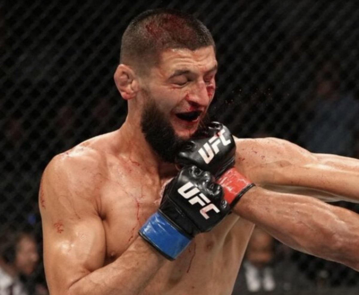 HakaiShinTM's tweet photo. @MMA__TIME @KChimaev @stylebender La dernière fois qu’il devait « détruire » quelqu’un mdrr 
Ce mec n’a aucun fight iq 
Si romero, Witthaker, Costa l’on pas emmener au sol c’est pas lui qui va y arriver. 

Surtout face à l’intelligence de combat de Adesanya. https://t.co/jIu0jILHay