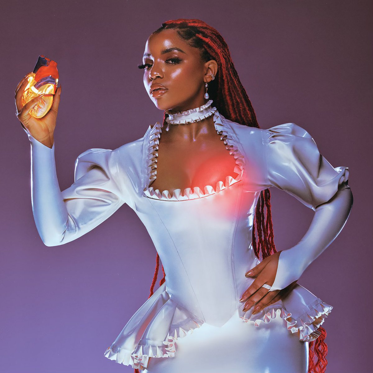 .<a href="/JakikMusic/">Jakik</a> co-produced "Fallin 4 U" on <a href="/ChloeBailey/">Chlöe</a>'s new album #InPieces out now on <a href="/ColumbiaRecords/">Columbia Records</a> 

LISTEN
↳ chloe.lnk.to/InPieces