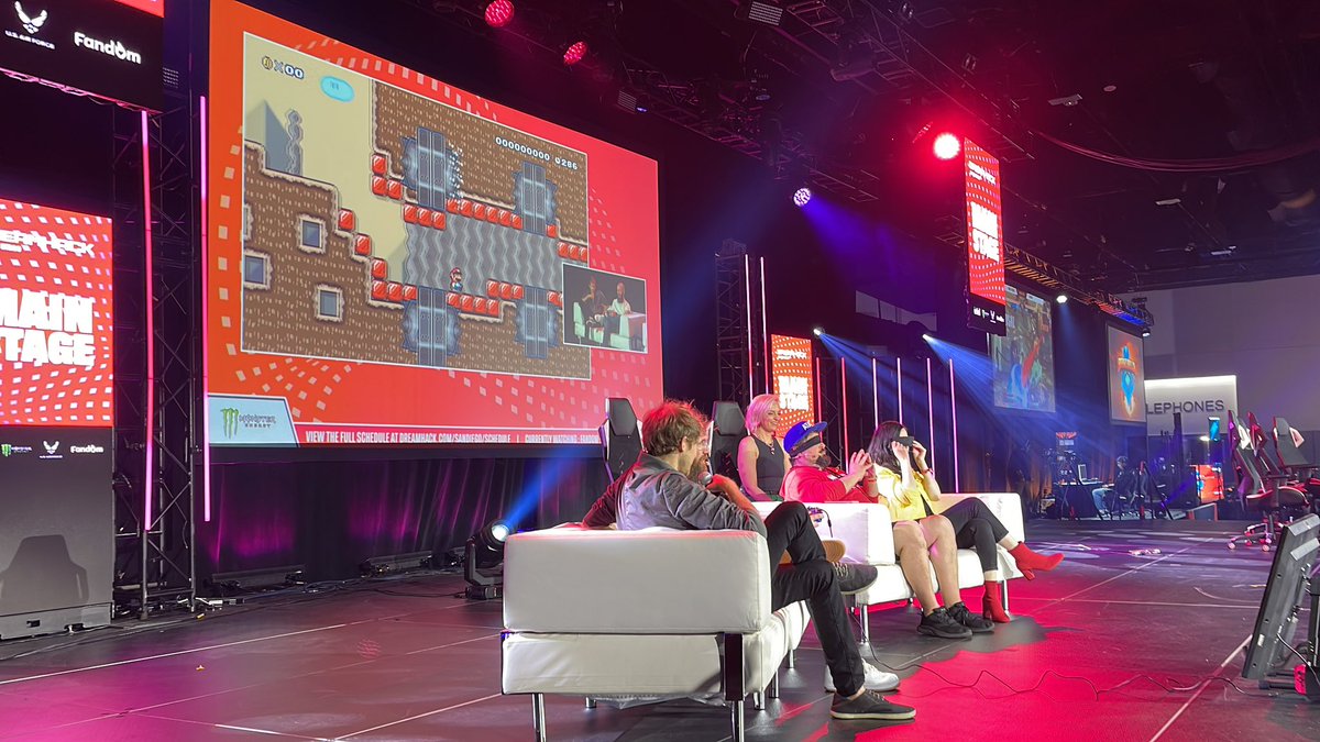 Giant Bomb on Twitter "Mario Maker Madness http//twitch.tv/giantbomb"