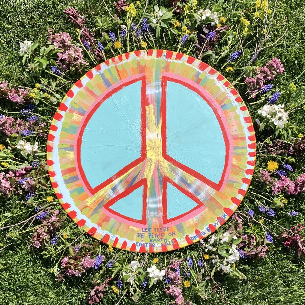 crankyyellow's tweet photo. Let There Be Peace on Earth. Easter 2023. Paint on Metal. David E. Wolk, Cranky Yellow. Have a wonderful day and spend some time outside. Thank you to the collectors that commissioned me to paint this piece for their yard. #crankyyellow #davidwolk #easter #lettherebepeaceonearth https://t.co/qKC6Q0kCqy