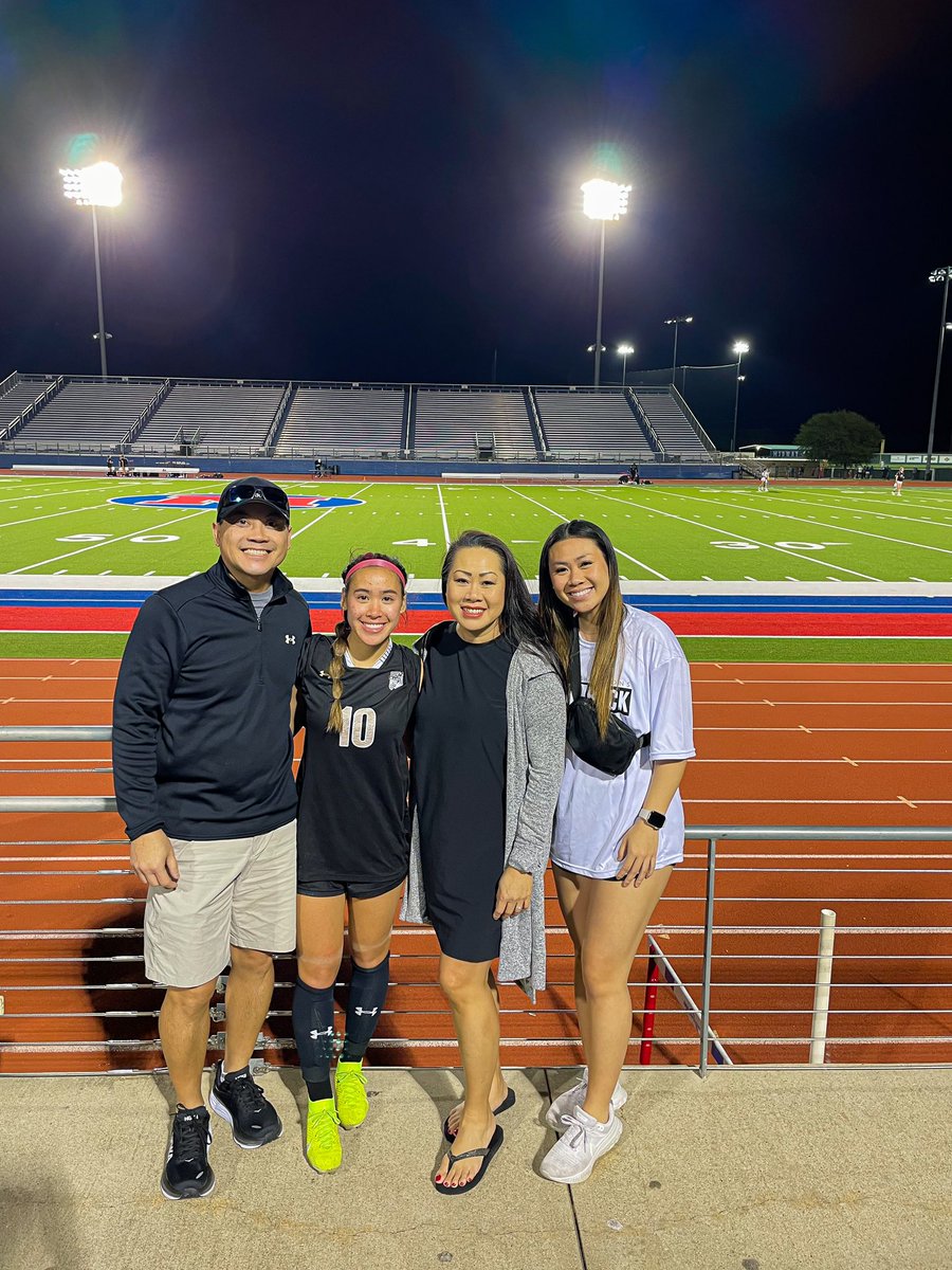 avery boulom tweet media