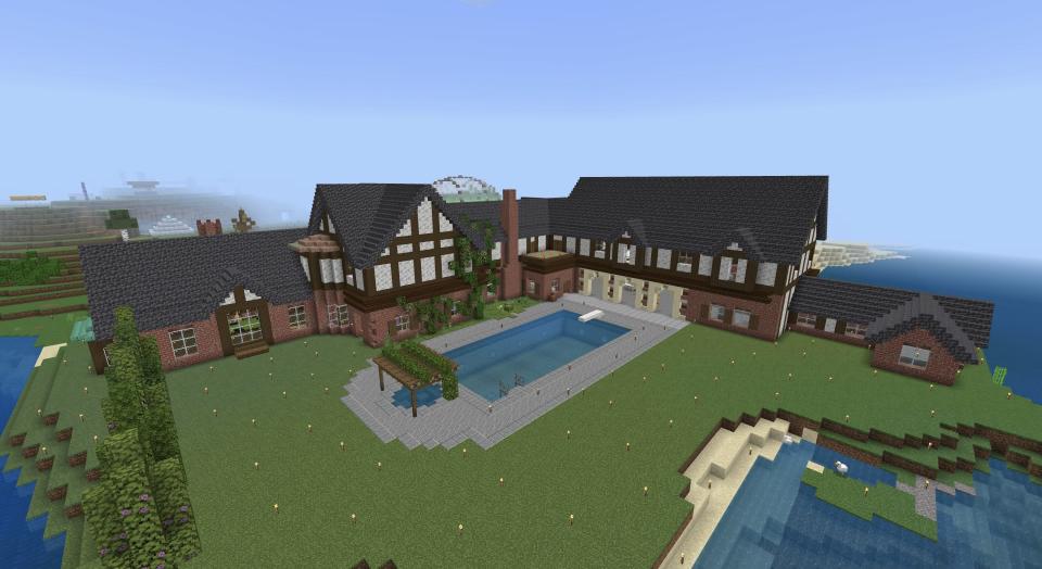 shackfuland's tweet photo. An exquisite build by a couple of the members of #Shackfuland! Amazing job guys, well done! #Mineecraft https://t.co/4veeuY44l6