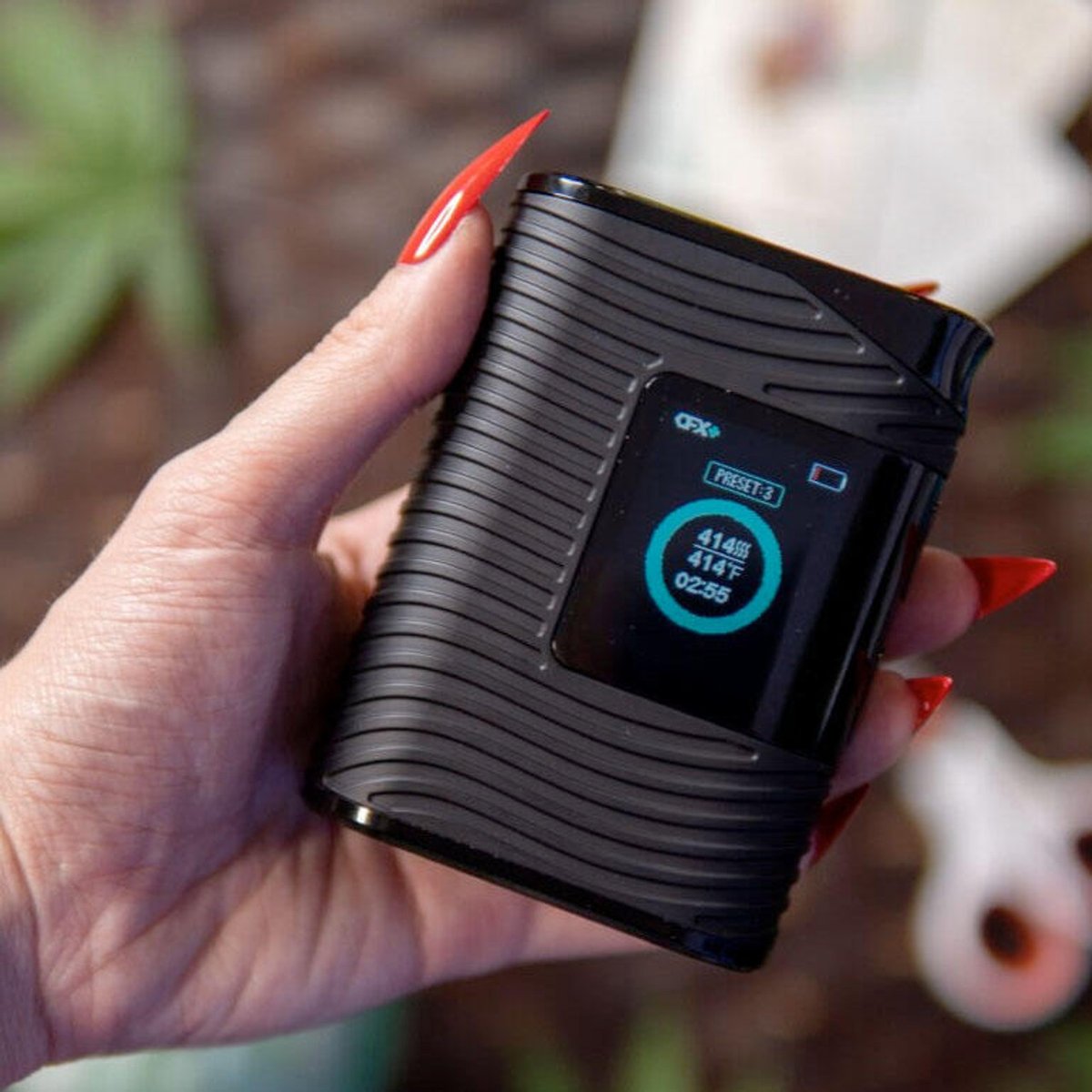 The Boundless CFX Plus is the latest addition to the renowned Boundless CFX family. The device is packed with exciting new features and upgrades. 

vaporizerchief.com/boundless-cfx-…