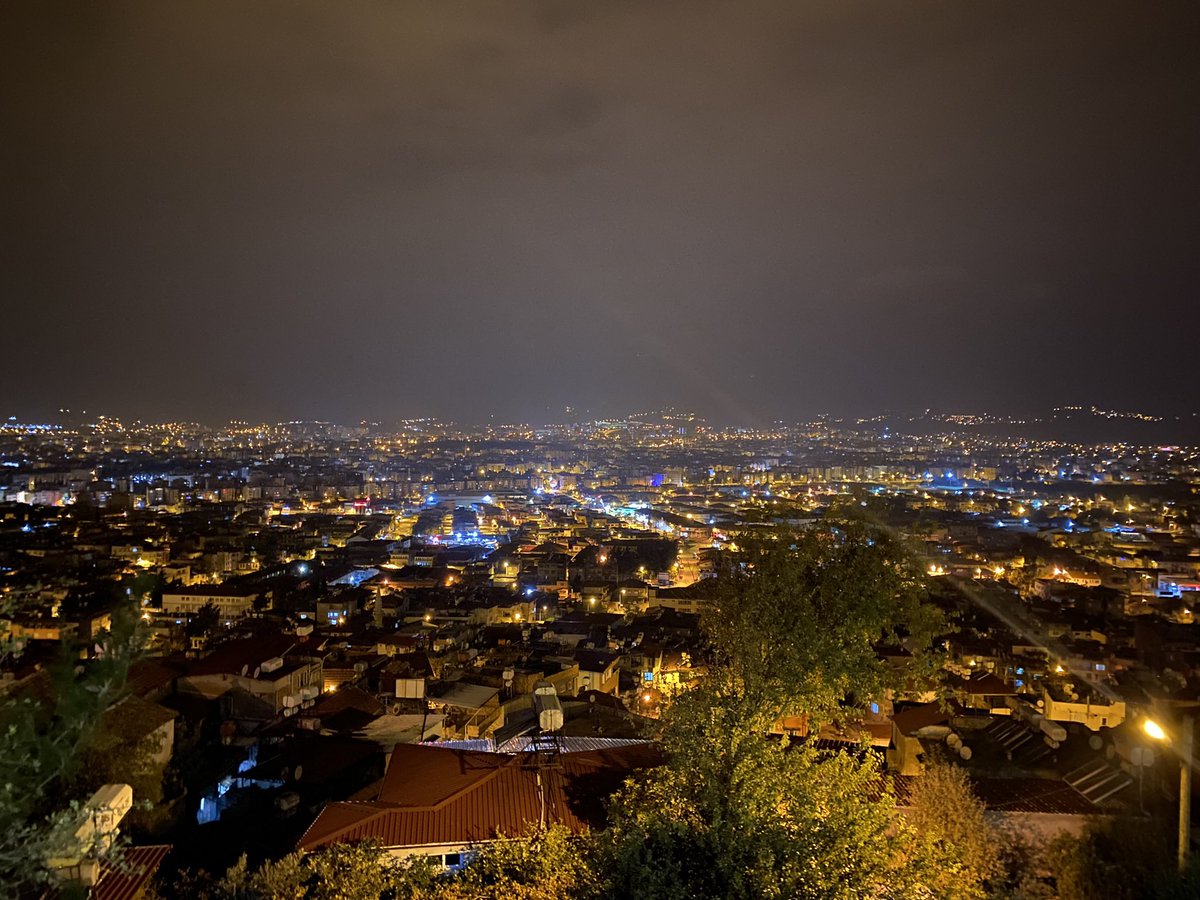 omerfkina's tweet photo. Şehrin ışıkları tekrar yandığında, 
Karanlıkta saklananlar da ortaya çıkacak. 
Canım Antakya. https://t.co/lap0YkBu9s