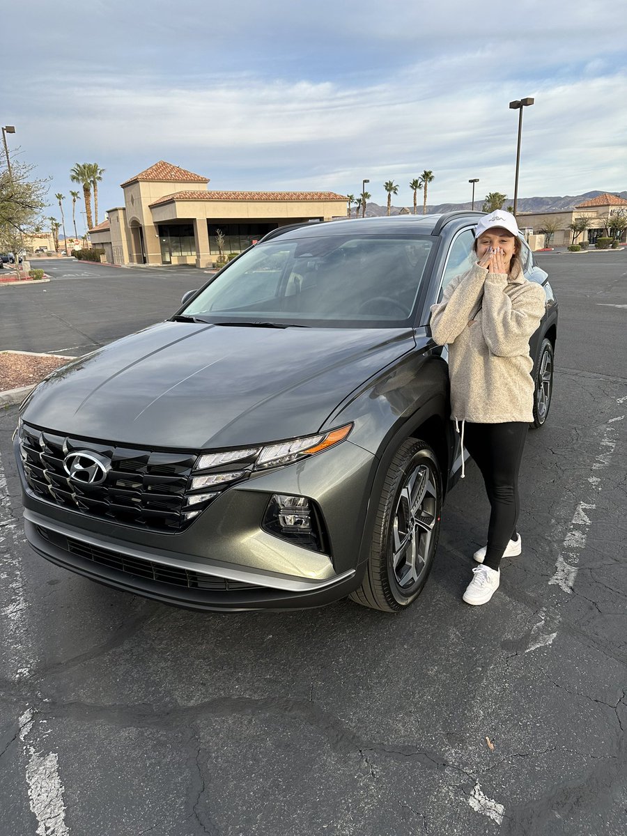 macy1026's tweet photo. Twitter saw it first!
I traded in Cindy the Civic and got Tilly the Tucson.
I’ll miss you Cindy but it unfortunately you needed to retire early my dear! Rest easy!
Tilly let’s go! 🧳💻🗺️
#HyundaiTUCSON #HondaCIVIC #oldbutt #newbutt https://t.co/thZAwnENoX