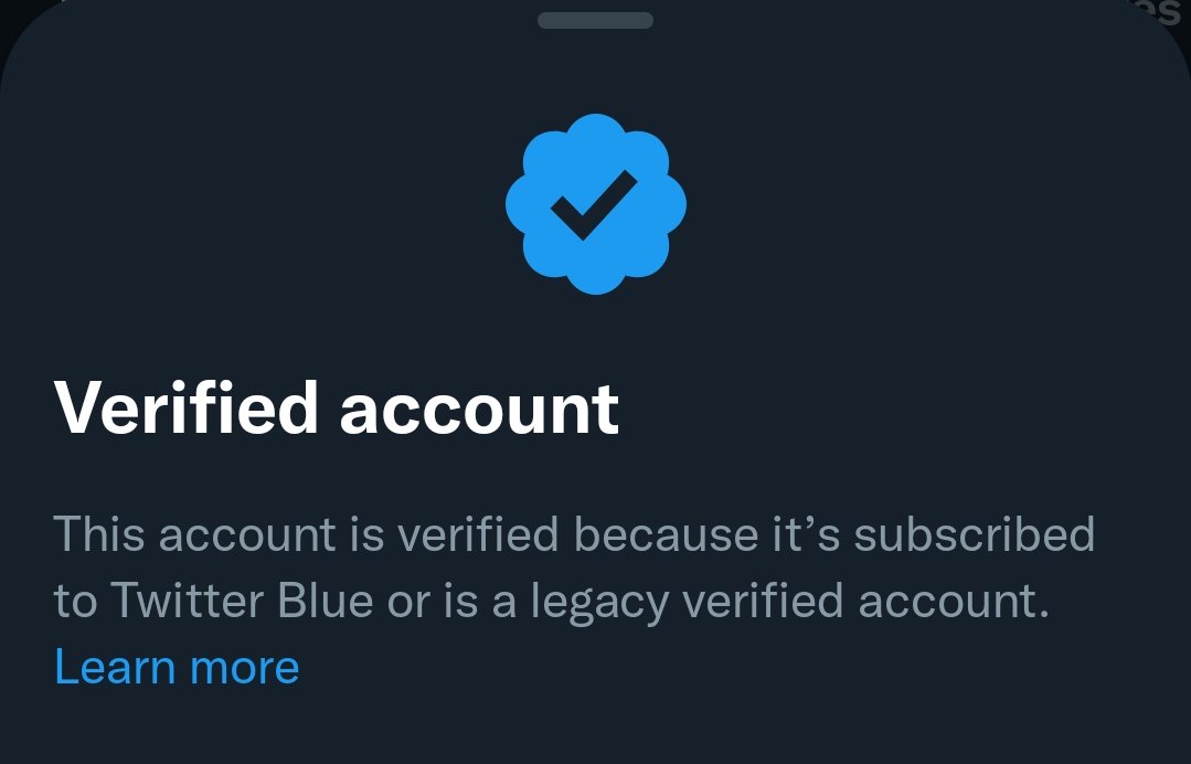 internet_donut's tweet photo. icymi blue marks entirely indistinguishable from legacy verification now

l o l https://t.co/9uT7dsBe0Z