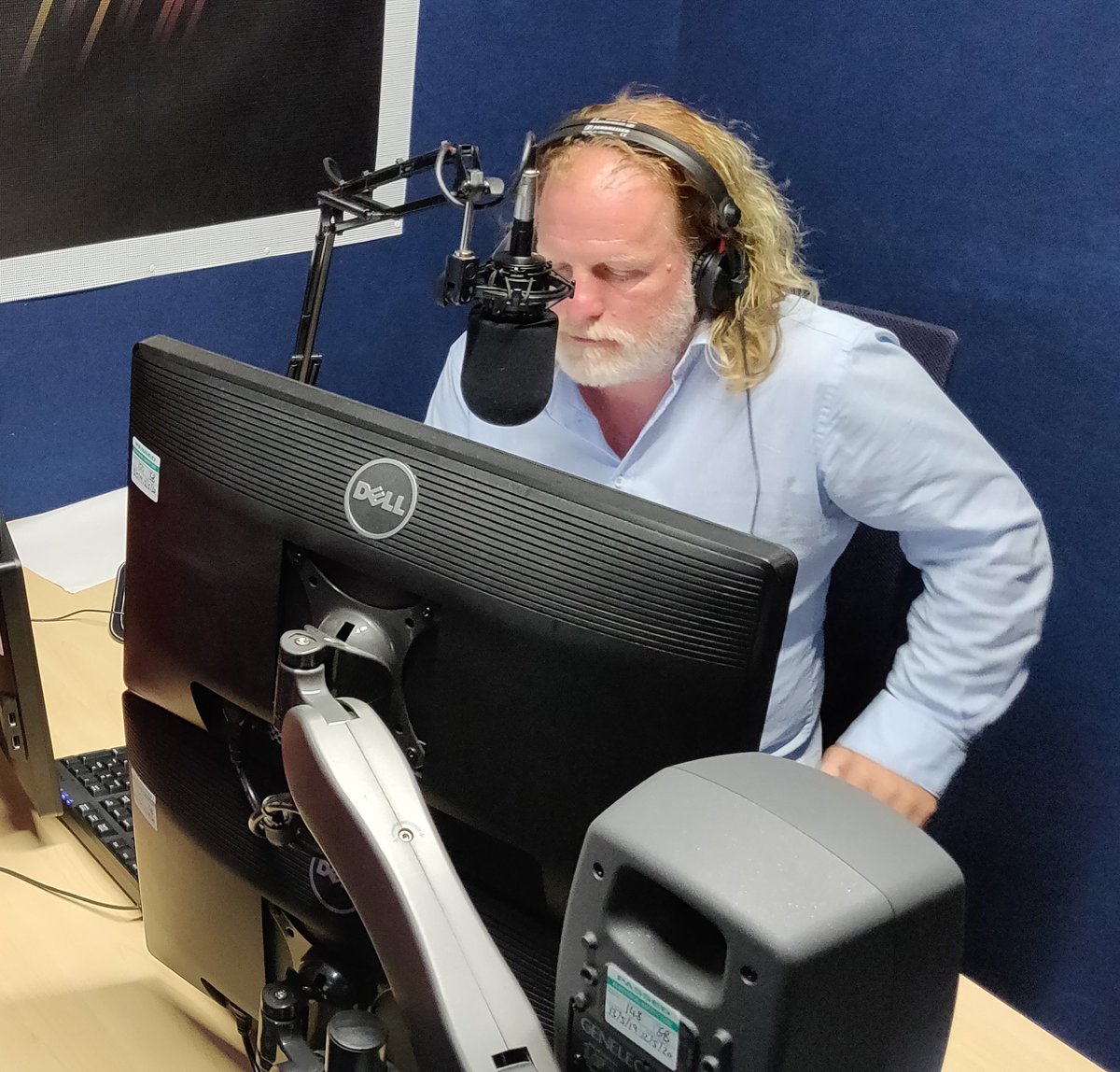 'The Paul Thomas Breakfast Show' begins tomorrow morning at 7am.  Join Paul 7-10am Monday - Friday for three hours of music, chat and a touch of news.

The Paul Thomas Breakfast Show is sponsored by Movie House Cinemas
moviehouse.co.uk