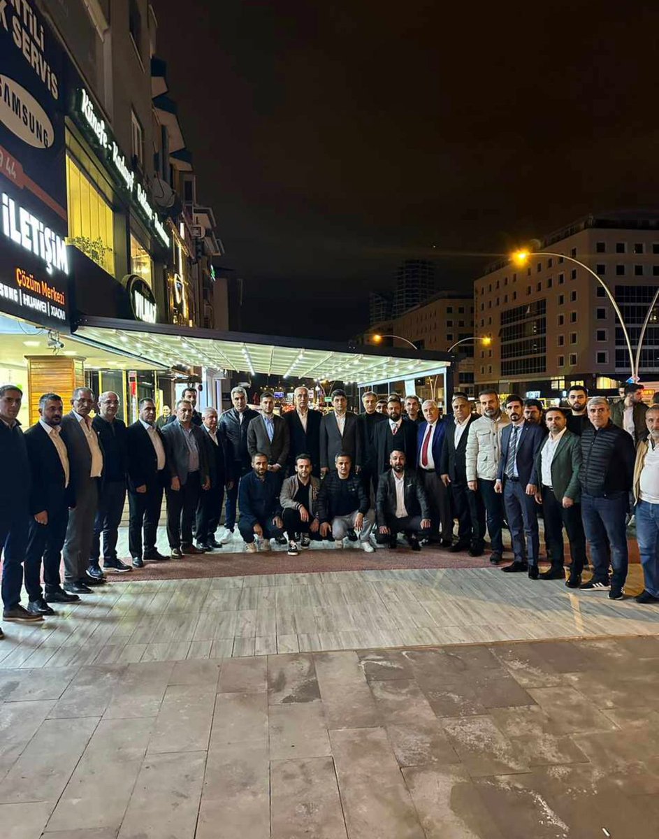 Korkutata_Zeki's tweet photo. Bingöl AK Parti Milletvekili adayları olarak bir araya gelip istişarelerde bulunduk. https://t.co/0EmVK1mSdI