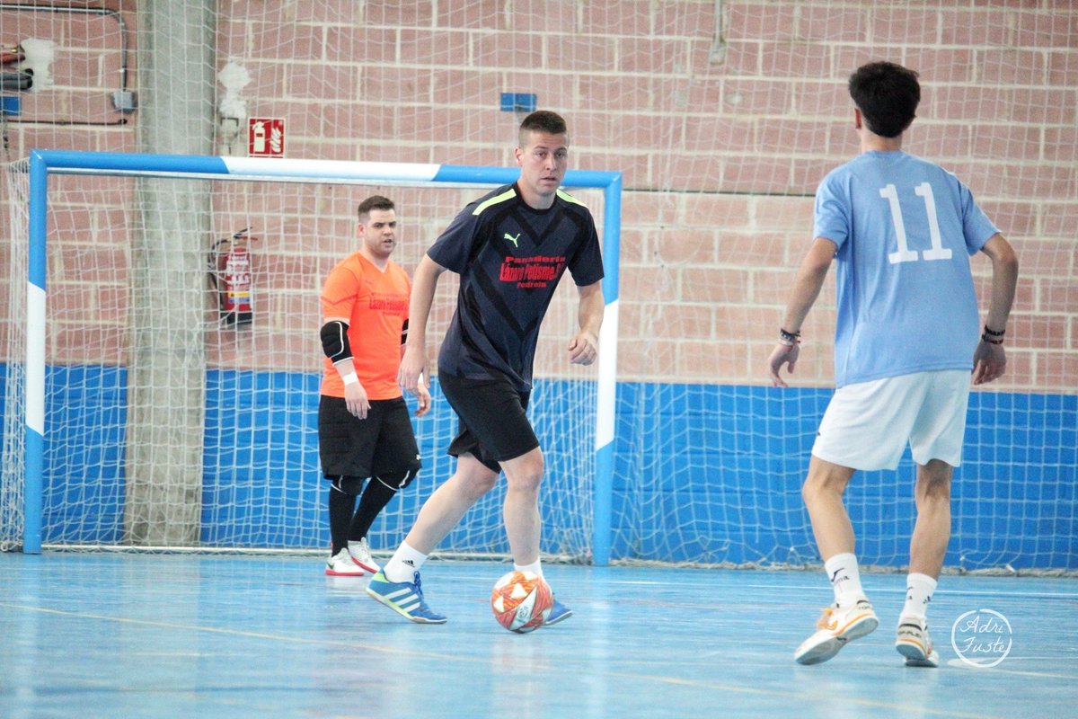 MarioGarzy3's tweet photo. Semana santa de disfrutar del Maratón! Grande equipo⚽️⚽️ https://t.co/w6xoYAtYo8