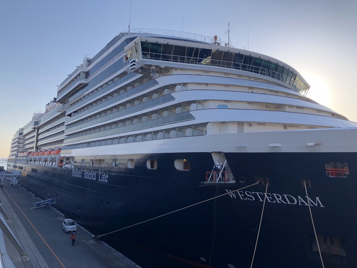 FlagstaffCoJp's tweet photo. #横浜 #大さん橋 に今朝入港した
#ウエステルダム
MS Westerdam - wikipedia (英語)
https://t.co/zYlaEJK7RO
#yokohama #MSWesterdam @HALcruises
@FlagstaffCoJp https://t.co/Yx2WnGgG97